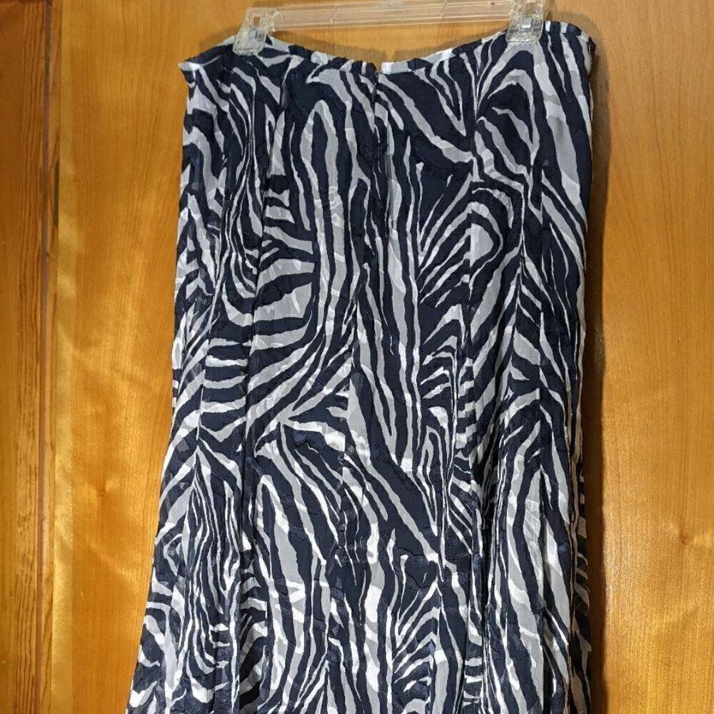 JONES NEW YORK SILK/RAYON LINED ANIMAL PRINT SKIRT SZ 14